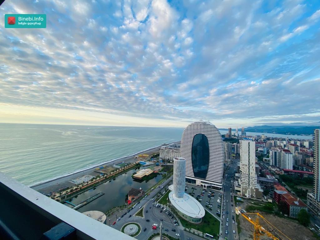 Orbi Twin Tower Batumi Батумі Екстер'єр фото